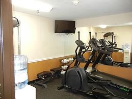 Quality Inn Toledo Airport