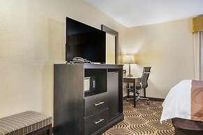 Quality Inn & Suites Florence - Cincinnati South