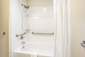 Quality Inn & Suites Florence - Cincinnati South