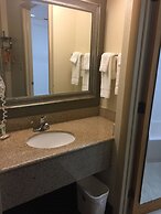 Quality Inn & Suites Florence - Cincinnati South