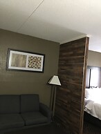 Quality Inn & Suites Florence - Cincinnati South