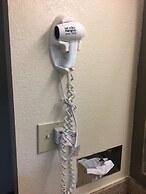 Quality Inn & Suites Florence - Cincinnati South