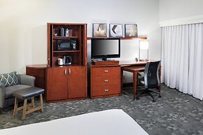 Courtyard by Marriott Alexandria Old Town/Southwest