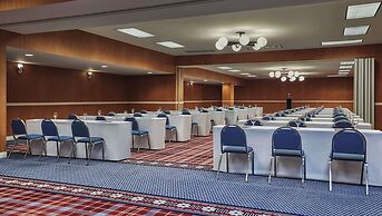 Graduate by Hilton Lincoln