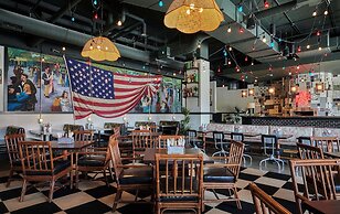 Graduate by Hilton Lincoln