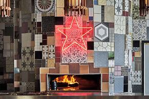 Graduate by Hilton Lincoln