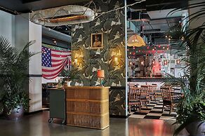 Graduate by Hilton Lincoln