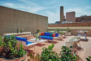 Graduate by Hilton Lincoln