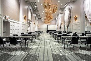 THE MIDLAND HOTEL, Chicago, a Tribute Portfolio Hotel