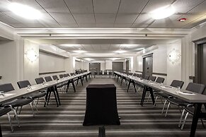 THE MIDLAND HOTEL, Chicago, a Tribute Portfolio Hotel