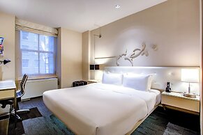 THE MIDLAND HOTEL, Chicago, a Tribute Portfolio Hotel