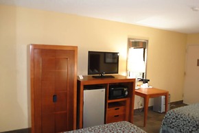 Days Inn by Wyndham Jacksonville Airport
