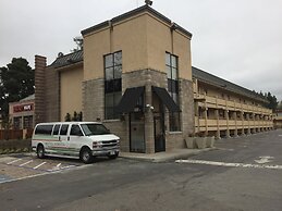 Hotel Strata
