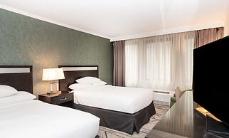 DoubleTree by Hilton Newark Penn Station