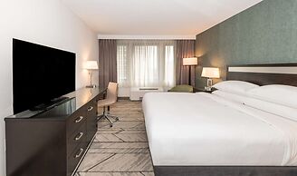 DoubleTree by Hilton Newark Penn Station