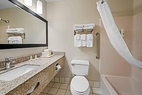 Quality Inn Dubuque on Hwy 20