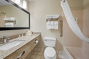 Quality Inn Dubuque on Hwy 20