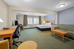 Quality Inn Dubuque on Hwy 20