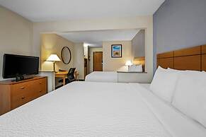 Quality Inn Dubuque on Hwy 20