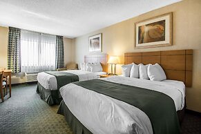 Quality Inn Dubuque on Hwy 20