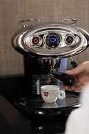 60 Hyde Park Gate Hotel