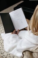 60 Hyde Park Gate Hotel