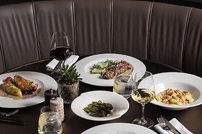 60 Hyde Park Gate Hotel