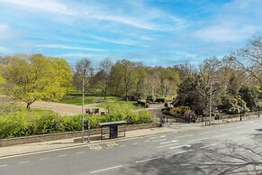 60 Hyde Park Gate Hotel