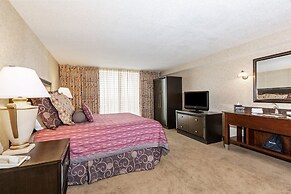 Embassy Suites by Hilton Kansas City Plaza