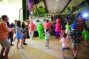 Cedar Point's Castaway Bay