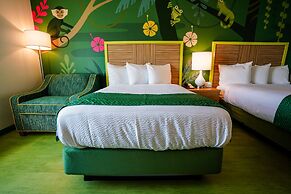 Cedar Point's Castaway Bay