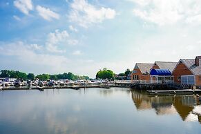 Cedar Point's Castaway Bay