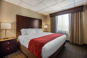 Comfort Suites