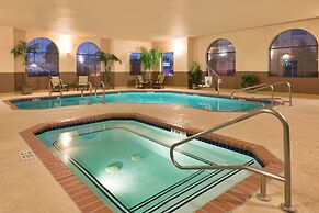 Holiday Inn Express Show Low by IHG