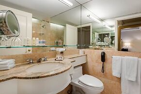 Omni Berkshire Place