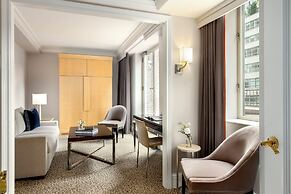 Omni Berkshire Place