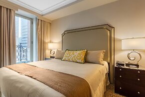 Omni Berkshire Place