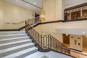 Omni Berkshire Place