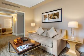 Omni Berkshire Place