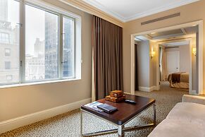 Omni Berkshire Place