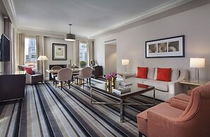 Omni Berkshire Place