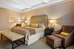 Omni Berkshire Place