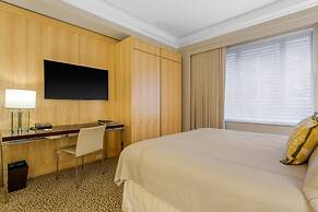 Omni Berkshire Place