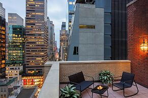 Omni Berkshire Place