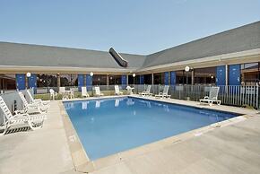 Americas Best Value Inn Forest