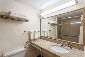 Baymont by Wyndham Queensbury / Lake George