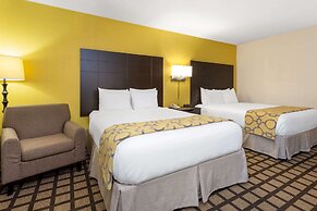 Baymont by Wyndham Queensbury / Lake George