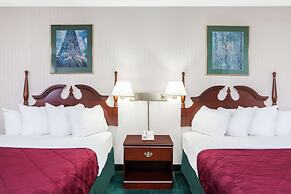 Baymont by Wyndham Queensbury / Lake George