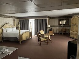 Travelodge by Wyndham Niagara Falls Fallsview