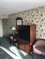 Travelodge by Wyndham Niagara Falls Fallsview